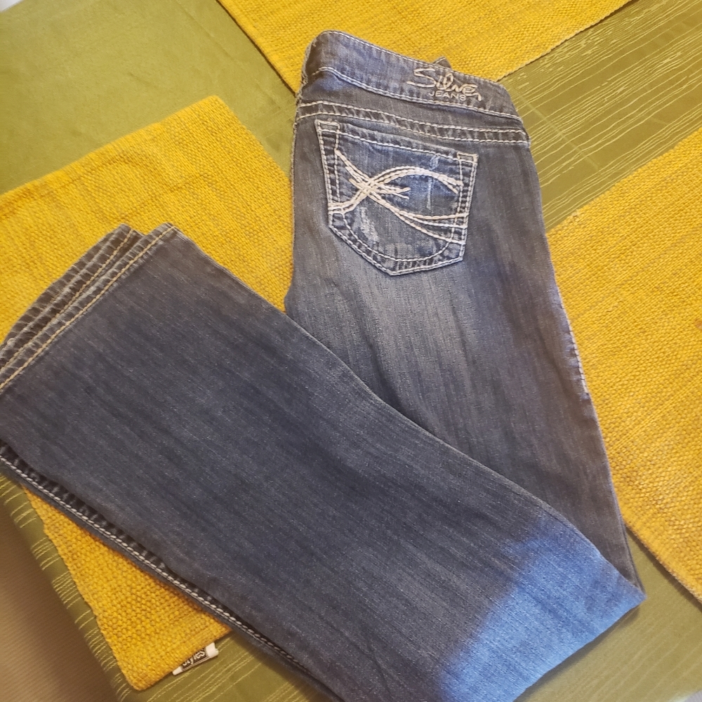 Silver jeans size 28